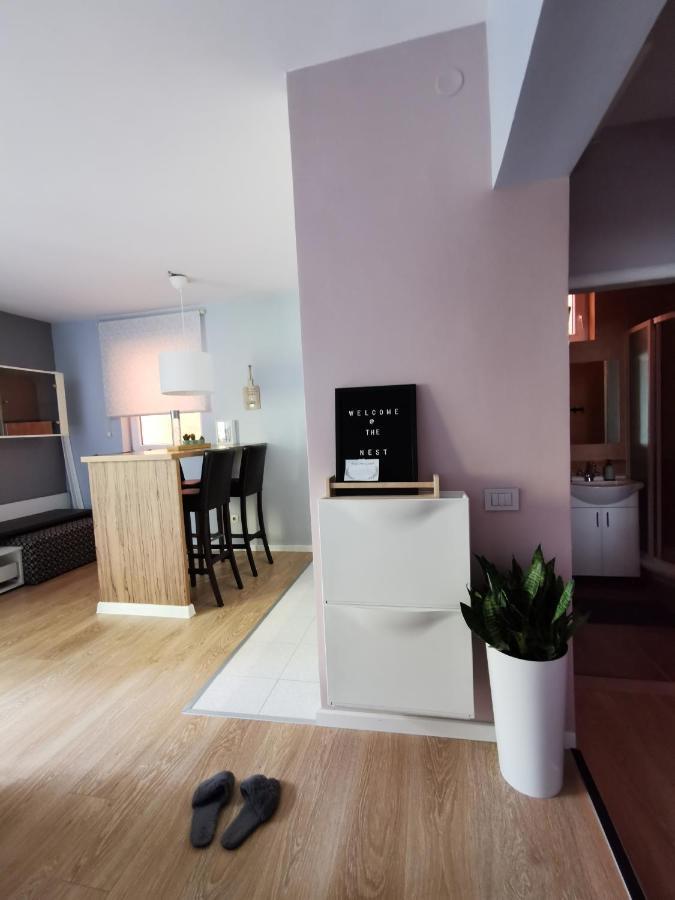 Nest Apartment Zemun 베오그라드 외부 사진